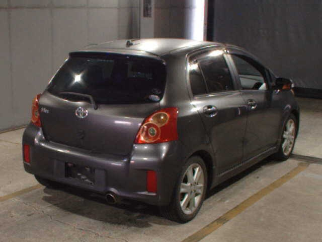 TOYOTA VITZ 2008
