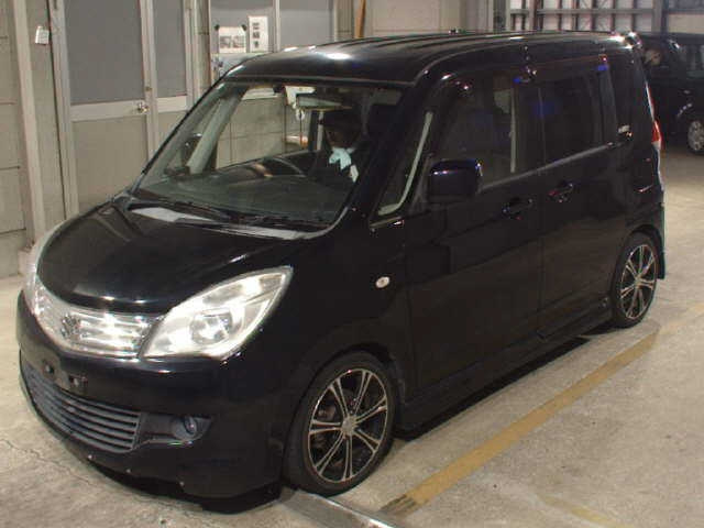 SUZUKI SOLIO 2011
