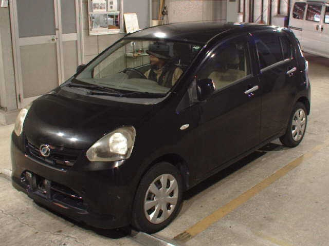 DAIHATSU MIRA E S 2012