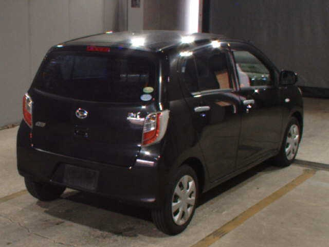 DAIHATSU MIRA E S 2012