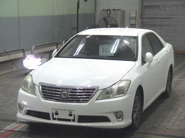 TOYOTA CROWN 2012