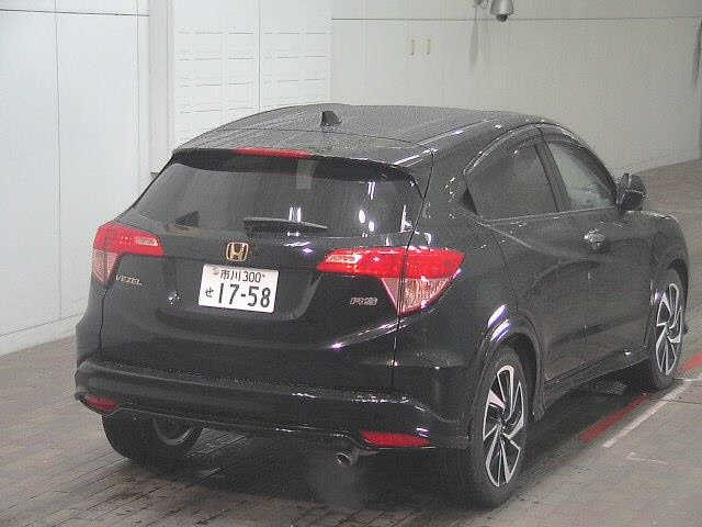HONDA VEZEL 2016