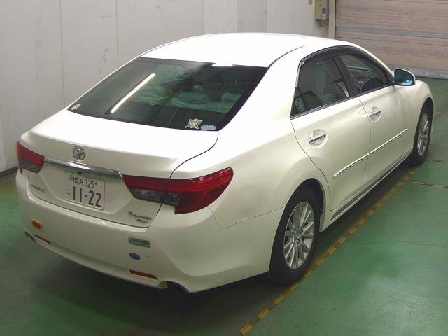 TOYOTA MARK X 2013