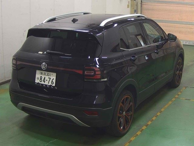 VOLKSWAGEN T-CROSS 2020