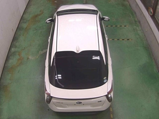 TOYOTA PRIUS 2017