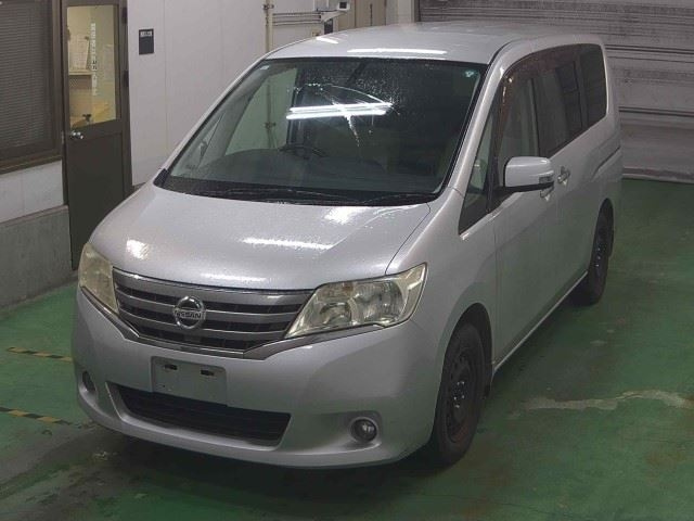 NISSAN SERENA 2011