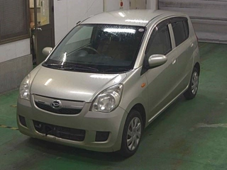 DAIHATSU MIRA 2010