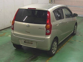 DAIHATSU MIRA 2010