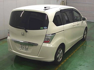 HONDA FREED 2013