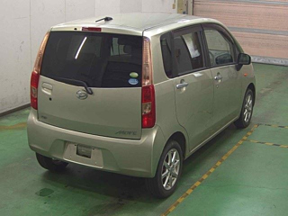 DAIHATSU MOVE 2011