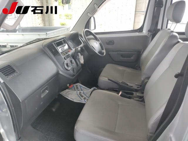 TOYOTA TOWN ACE VAN 2011