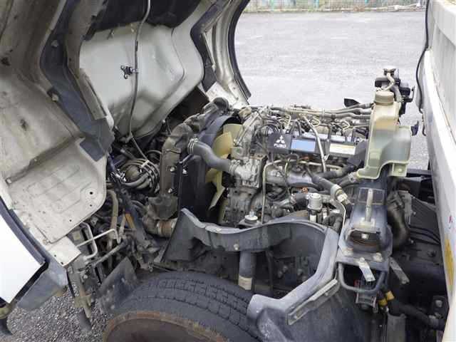 MITSUBISHI CANTER 2014