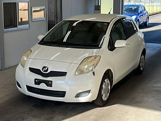 TOYOTA VITZ 2008