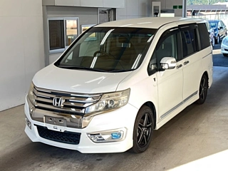 HONDA STEP WAGON 2013