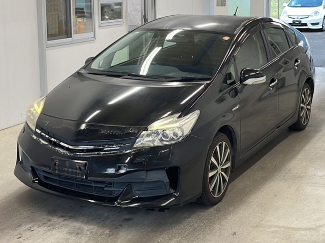 TOYOTA PRIUS 2012