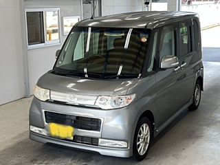 DAIHATSU TANTO 2010