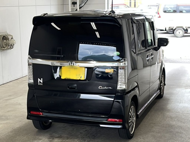 HONDA N BOX 2016