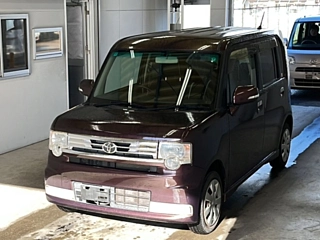 TOYOTA PIXIS SPACE 2015