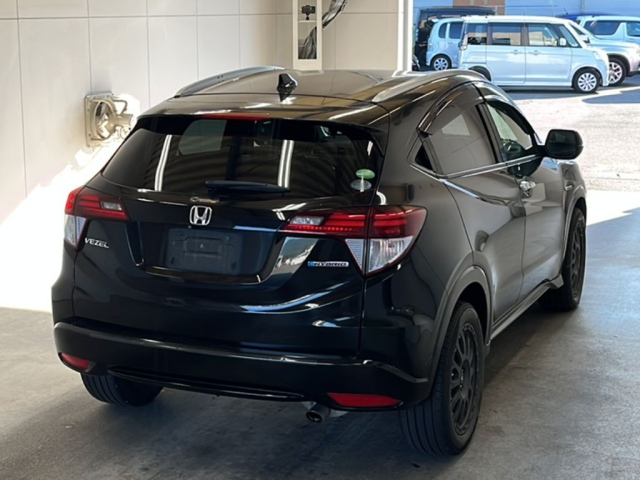HONDA VEZEL 2014