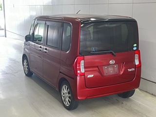 DAIHATSU TANTO 2014