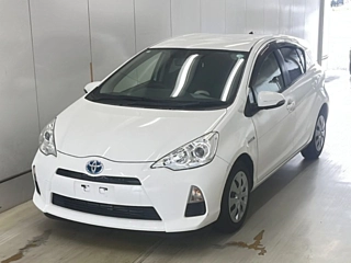TOYOTA AQUA 2014