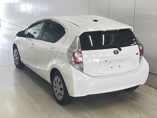TOYOTA AQUA 2014