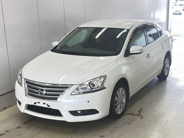 NISSAN SYLPHY 2017