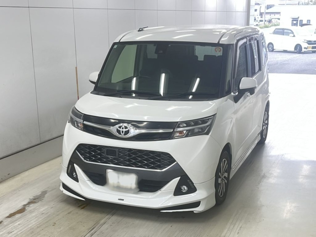 TOYOTA TANK 2017