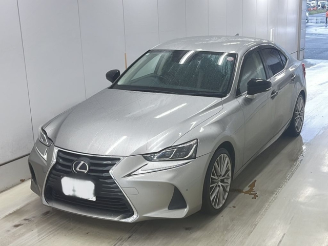 LEXUS IS 2017