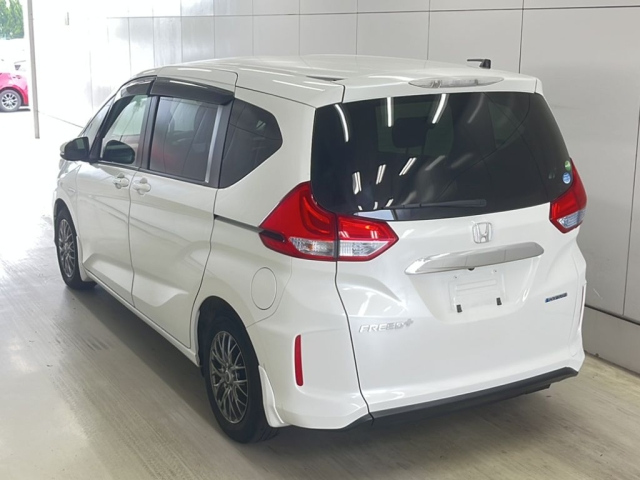 HONDA FREED 2016