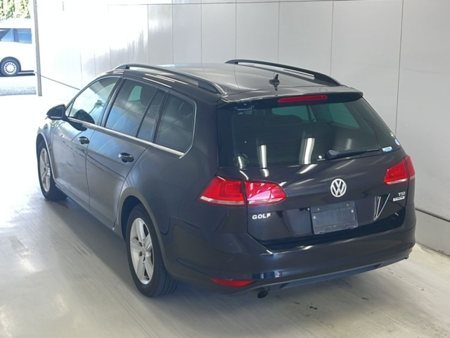 VOLKSWAGEN GOLF VARIANT 2015