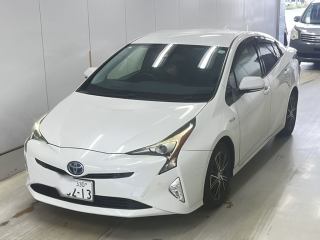 TOYOTA PRIUS 2017