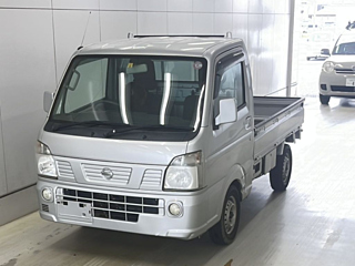 NISSAN CLIPPER TRUCK 2015