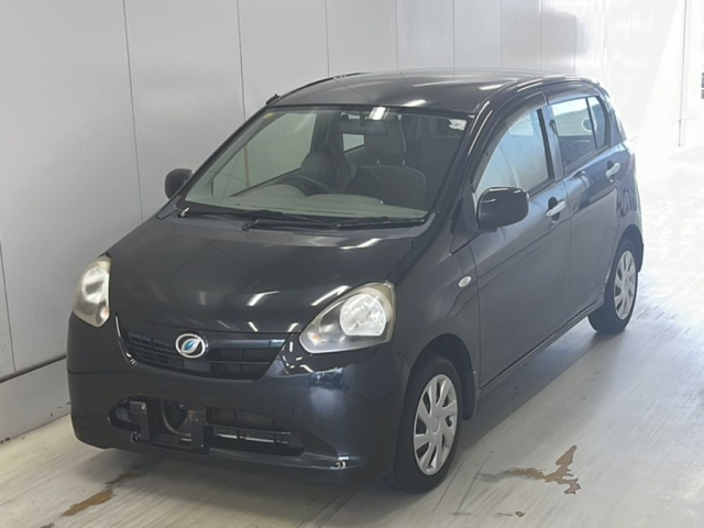 DAIHATSU MIRA E S 2012