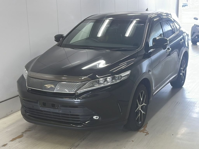 TOYOTA HARRIER 2020
