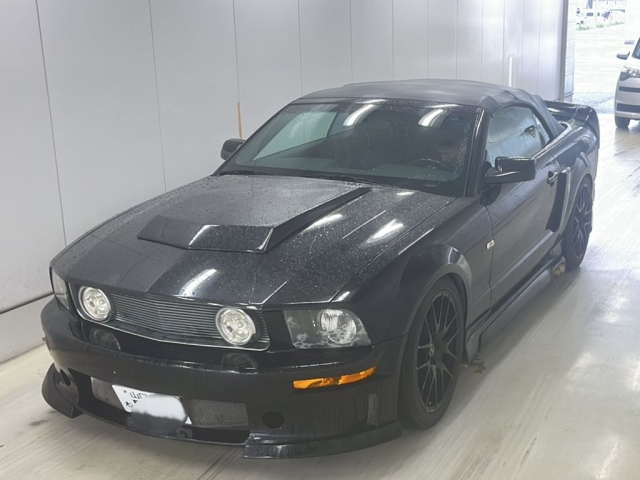 FORD MUSTANG 2009
