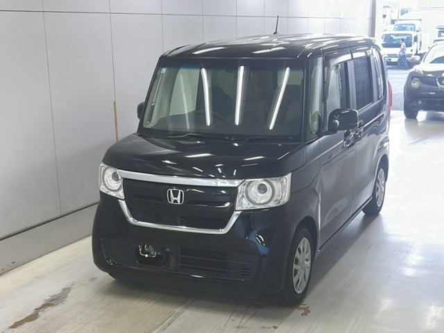 HONDA N BOX 2017