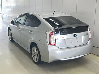 TOYOTA PRIUS 2014