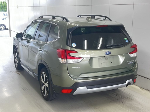 SUBARU FORESTER 2021