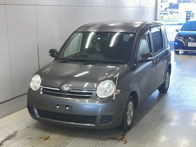 TOYOTA SIENTA 2008