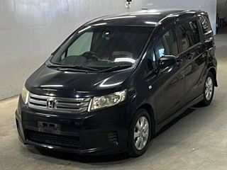 HONDA FREED 2010