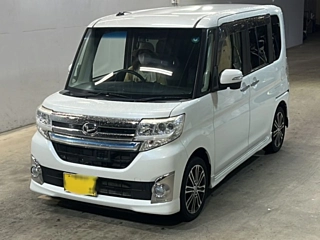 DAIHATSU TANTO 2015