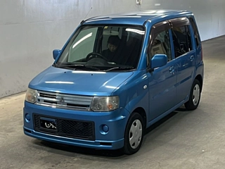 MITSUBISHI TOPPO 2008