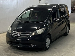 HONDA FREED 2011