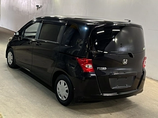 HONDA FREED 2011