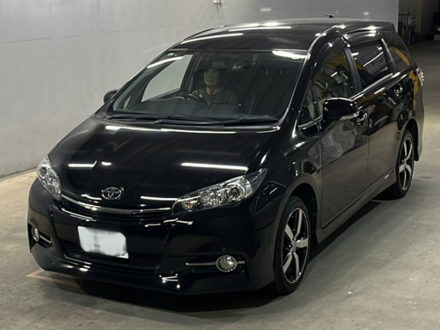 TOYOTA WISH 2017
