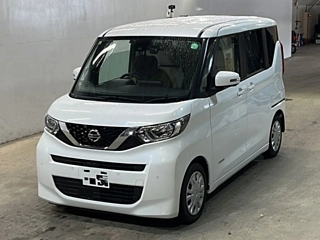 NISSAN ROOX 2021