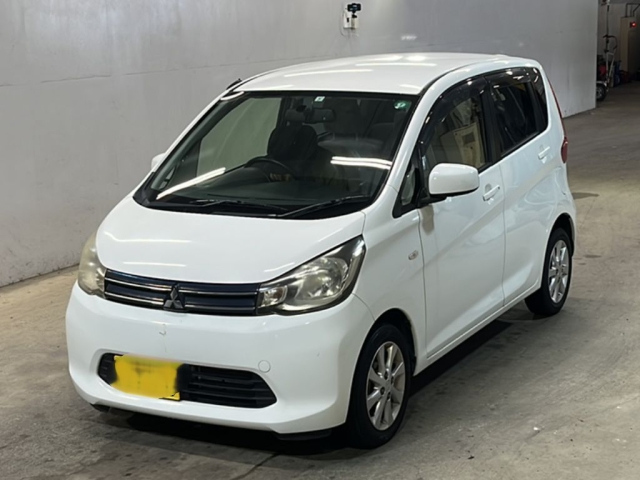 MITSUBISHI EK WAGON 2013