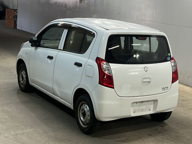 SUZUKI ALTO VAN 2013