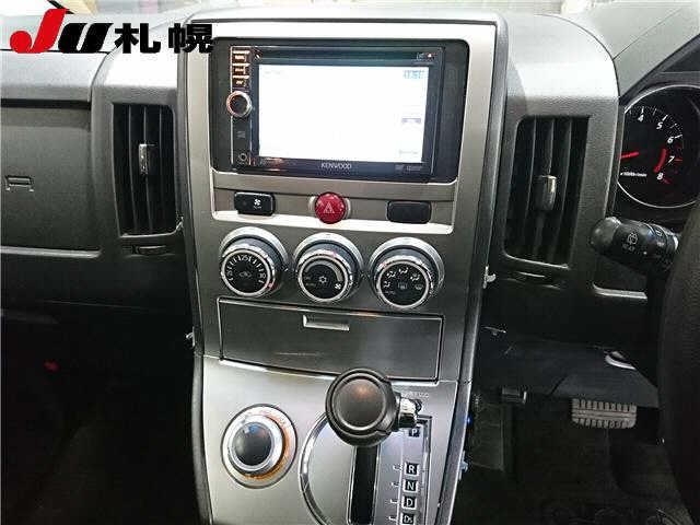 MITSUBISHI DELICA D5 2013